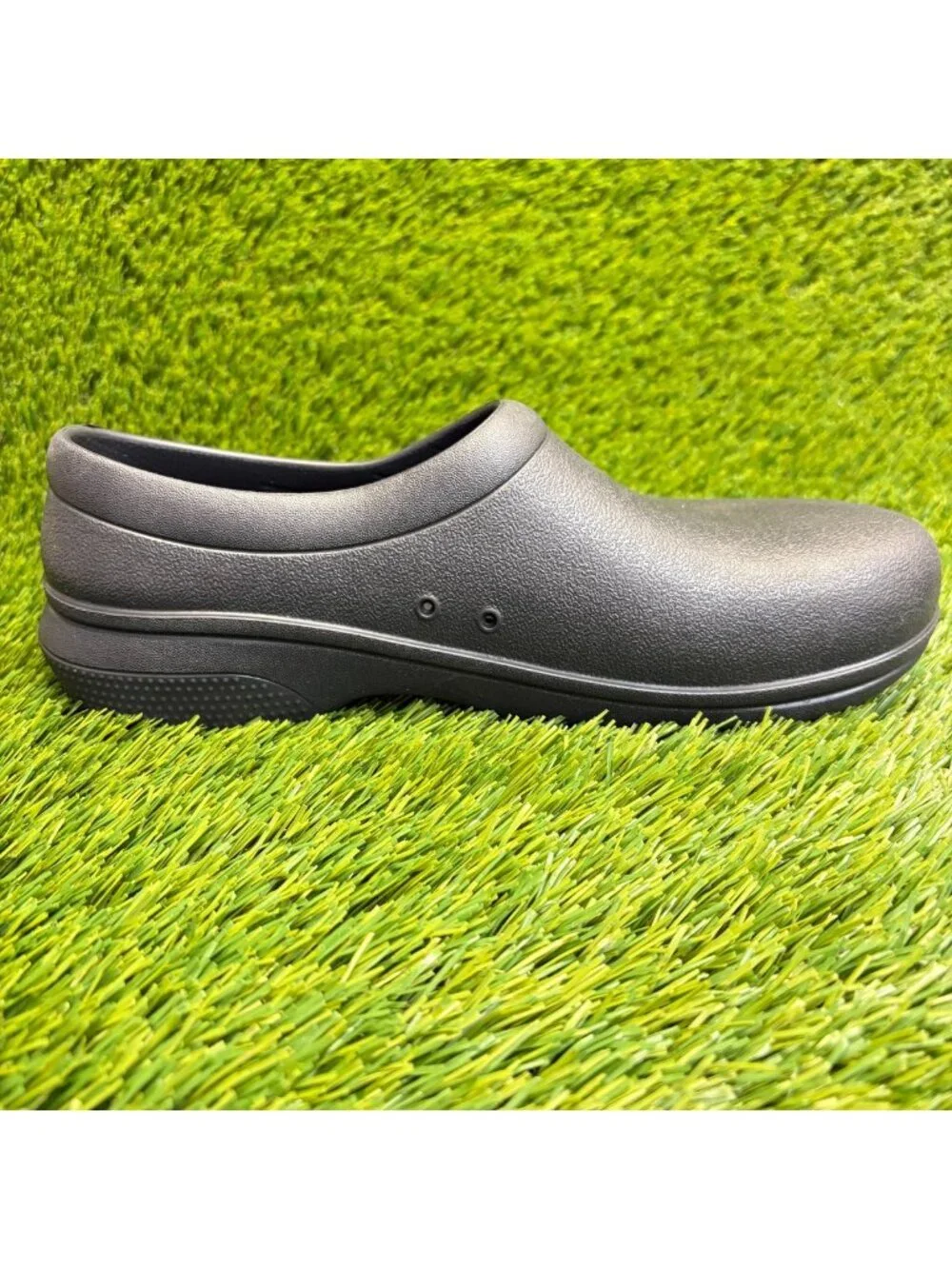 Crocs On-The-Clock Womens Size 8 Black Slip Resistant Work Chef Nursing Clogs